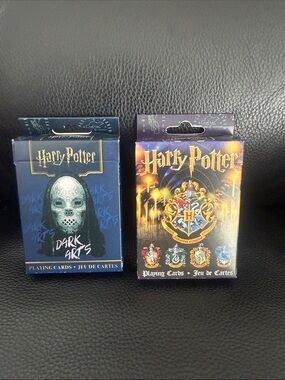 Warner Bros. Harry Potter Dark Arts & Hogwarts Crest Playing Cards - Blue, Gold